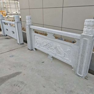 江苏芝麻白河道栏杆 石材栏杆