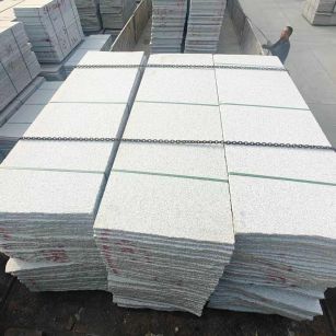 江苏芝麻白毛板，石材毛板