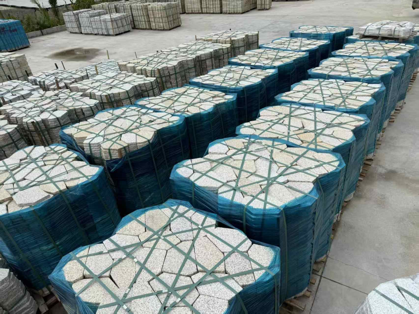 江苏黄金麻冰裂纹 碎拼