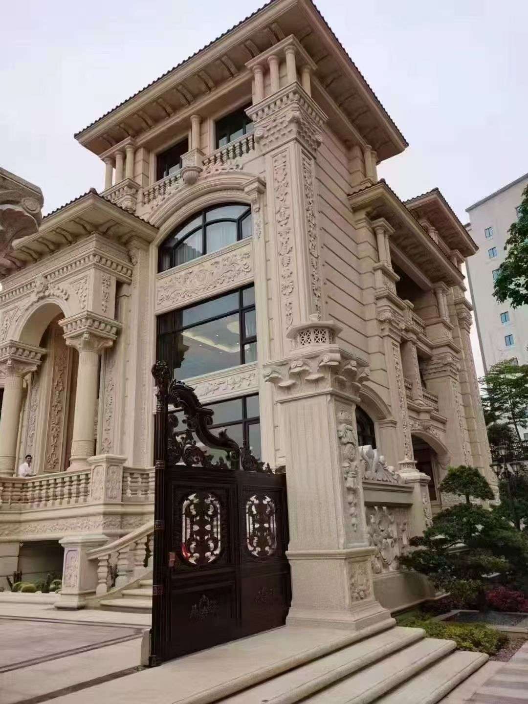 江苏黄金麻别墅外墙异形定制